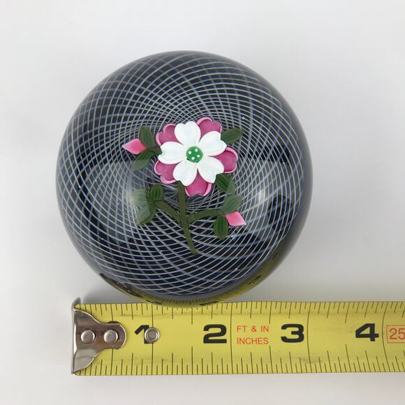 Perthshire 1991E Pink and White Rose Lampwork Flower Latticinio Dome Paperweight - Picture 7 of 13
